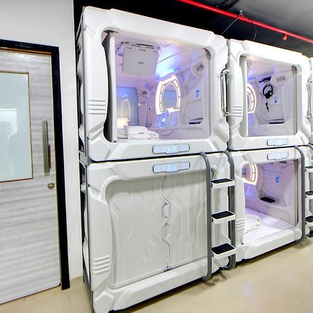 Hotel Astropods Airport, Mumbai. Ngoại thất bức ảnh